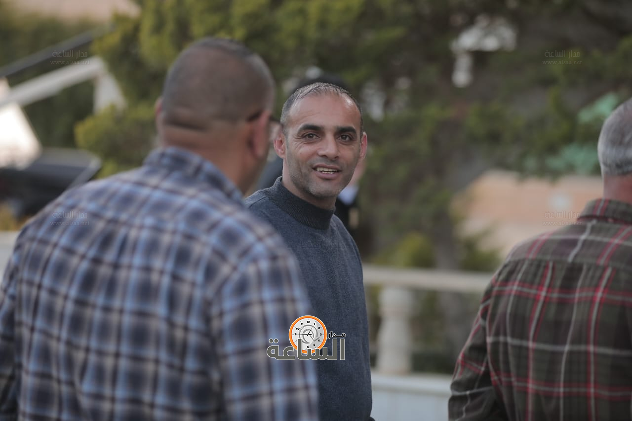 Madar Al-Saa Images 0.18615551477665315