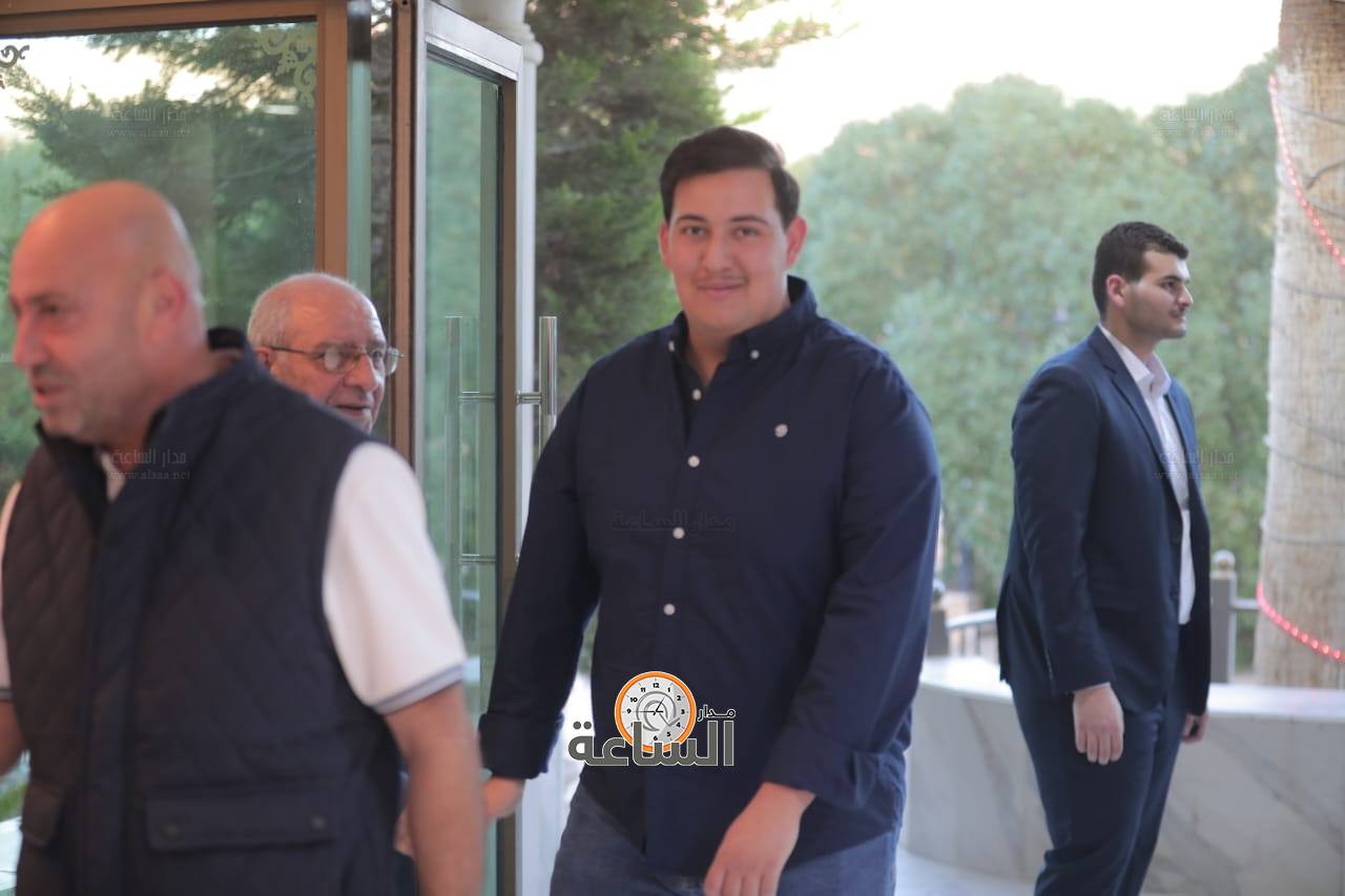 Madar Al-Saa Images 0.9421790410474076