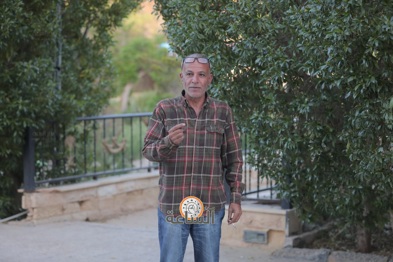 Madar Al-Saa Images 0.19452600805277775