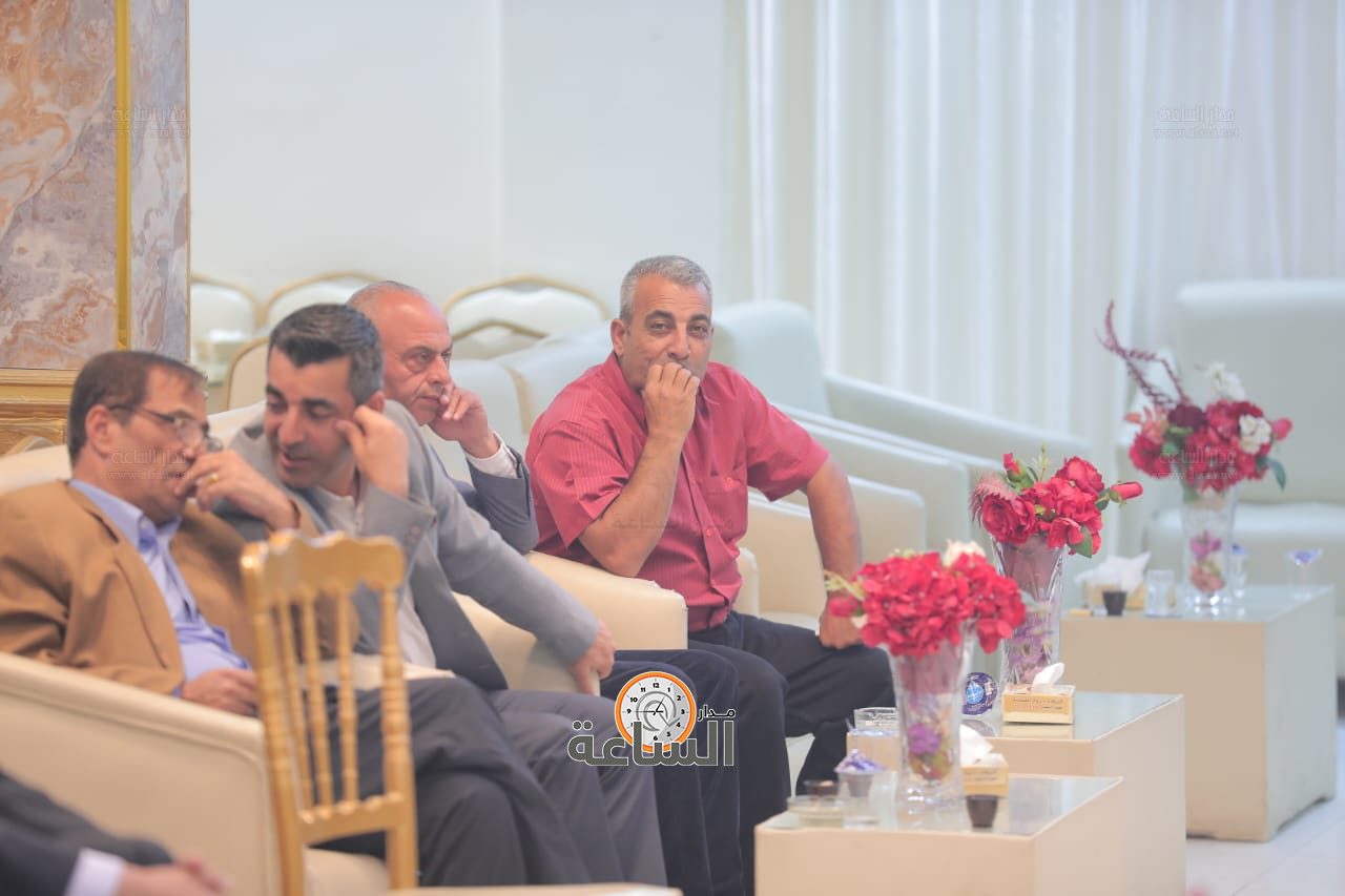 Madar Al-Saa Images 0.3202706594067477