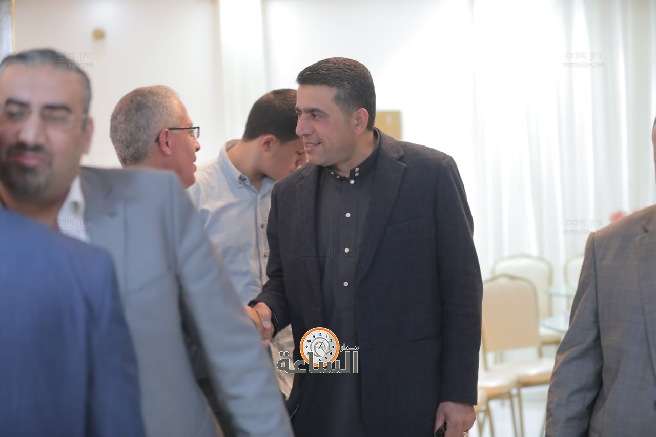 Madar Al-Saa Images 0.2520870096792738