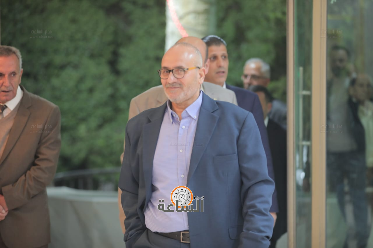 Madar Al-Saa Images 0.5344271154135067