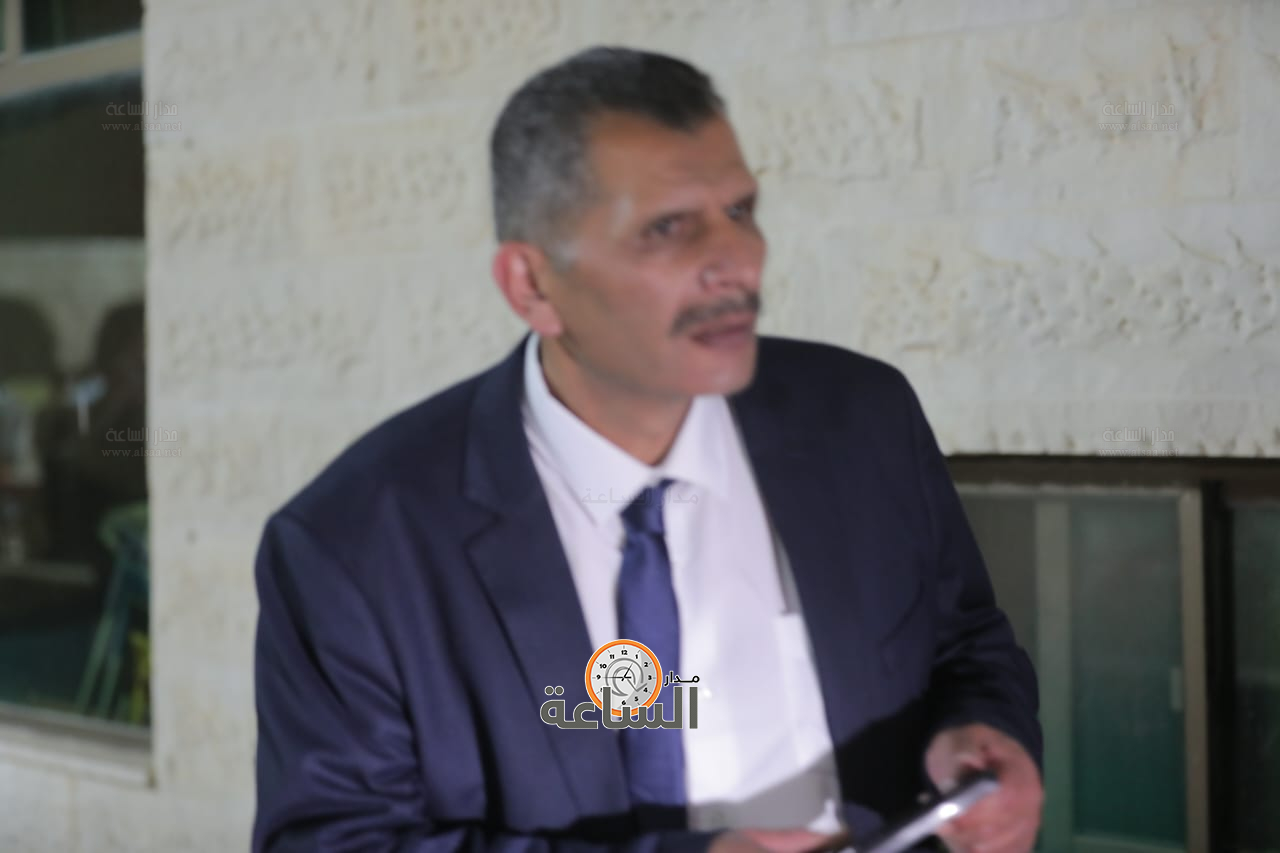 Madar Al-Saa Images 0.38141693343655425