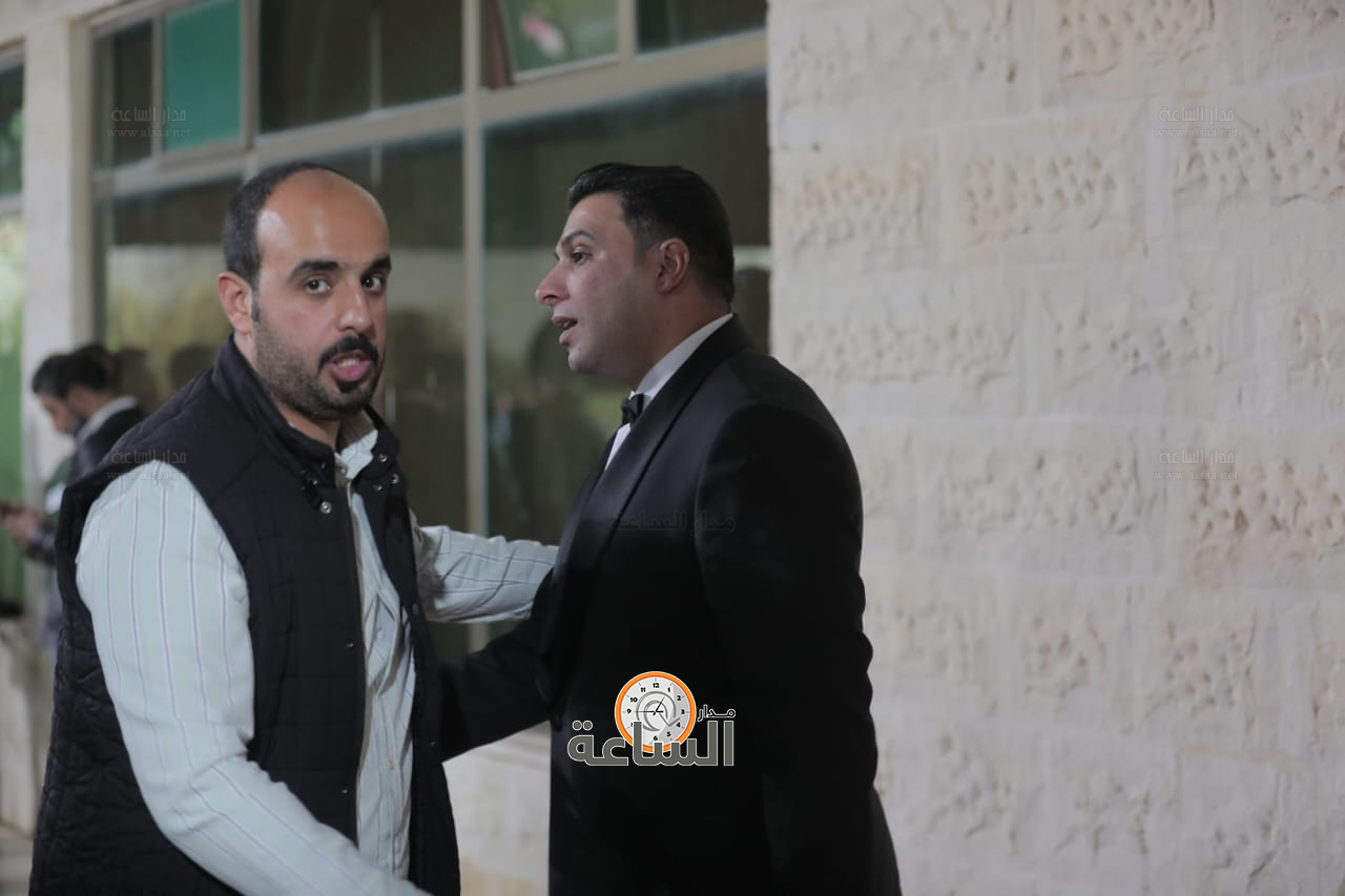 Madar Al-Saa Images 0.10840928723619037