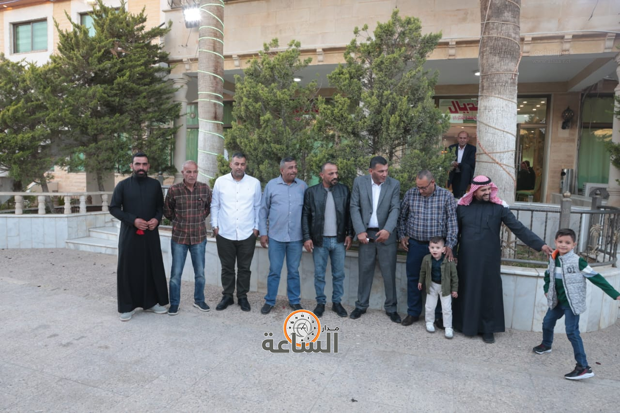 Madar Al-Saa Images 0.1553452374402331