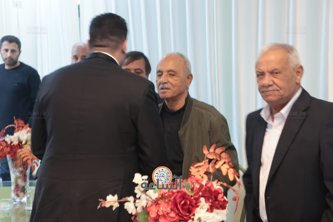 Madar Al-Saa Images 0.40468781392042885