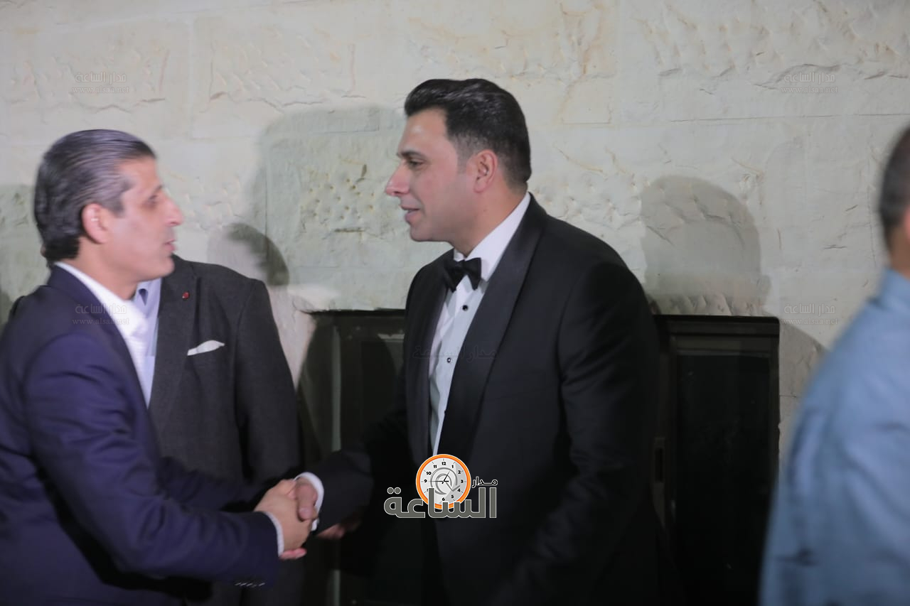 Madar Al-Saa Images 0.7769230063910519