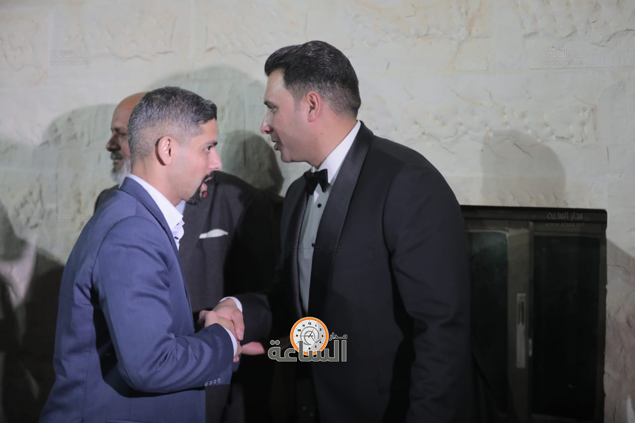 Madar Al-Saa Images 0.5860088927503995