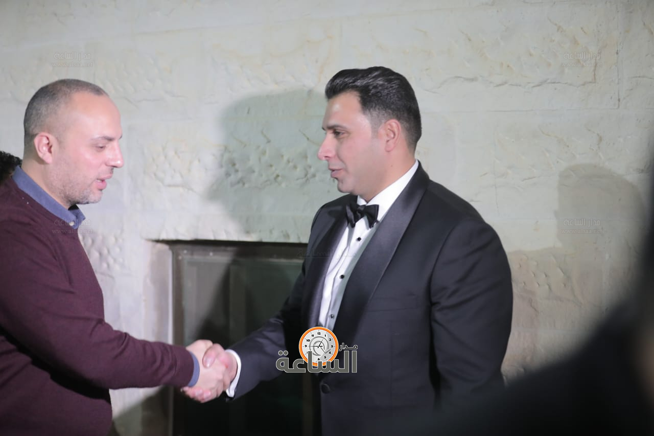 Madar Al-Saa Images 0.8766156340341256