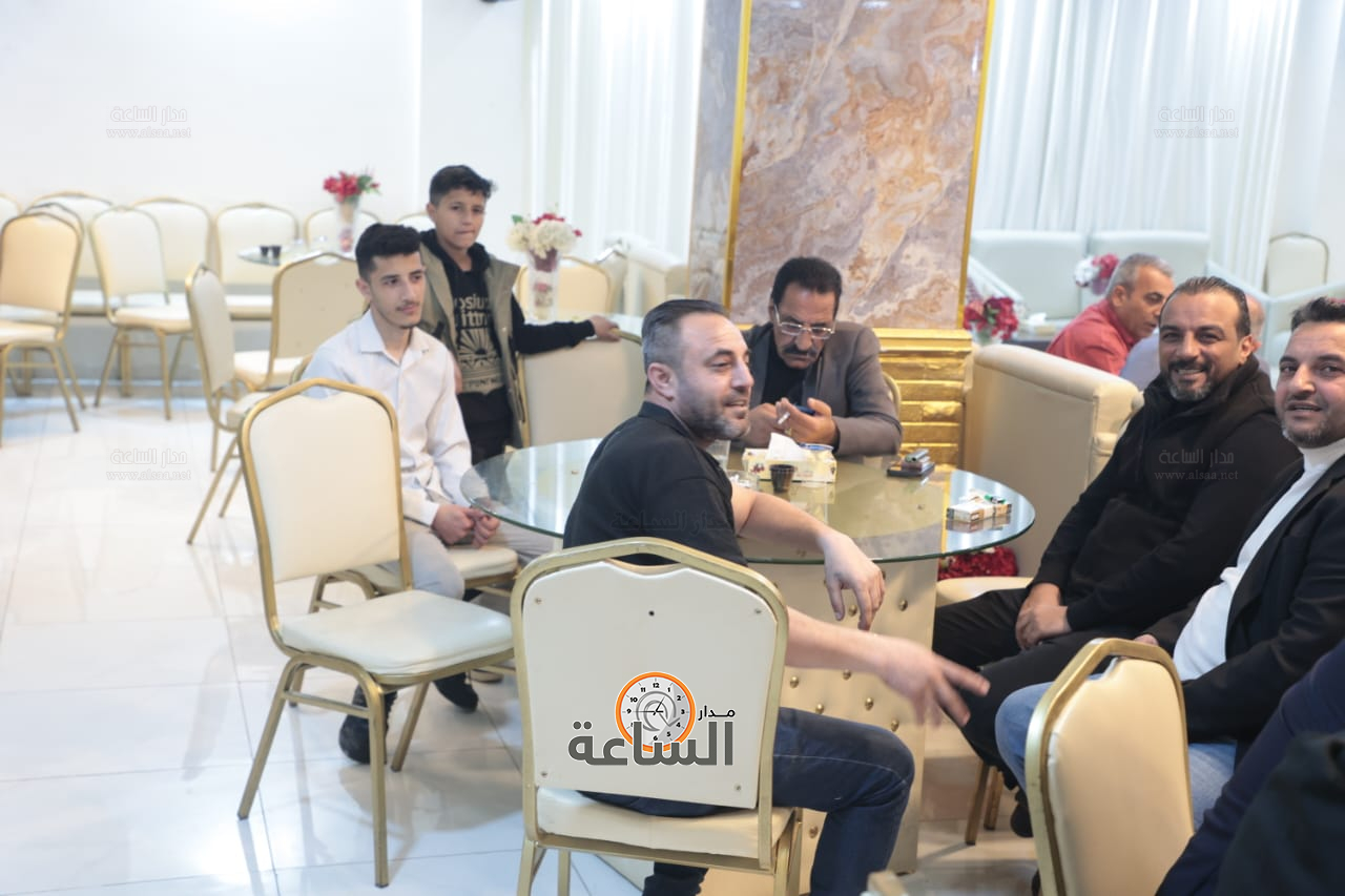 Madar Al-Saa Images 0.5746357025414388