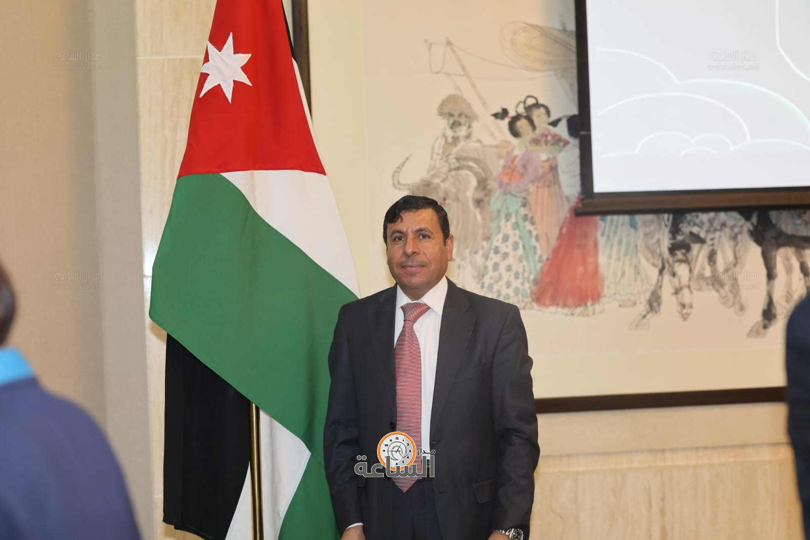 Madar Al-Saa Images 0.6121625537226525