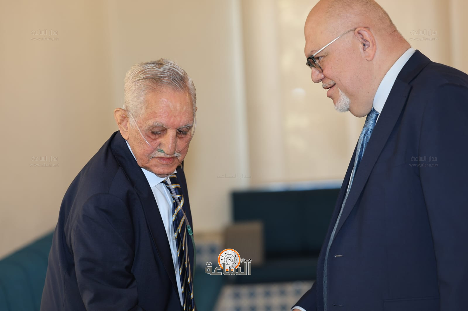 Madar Al-Saa Images 0.14657465462406227