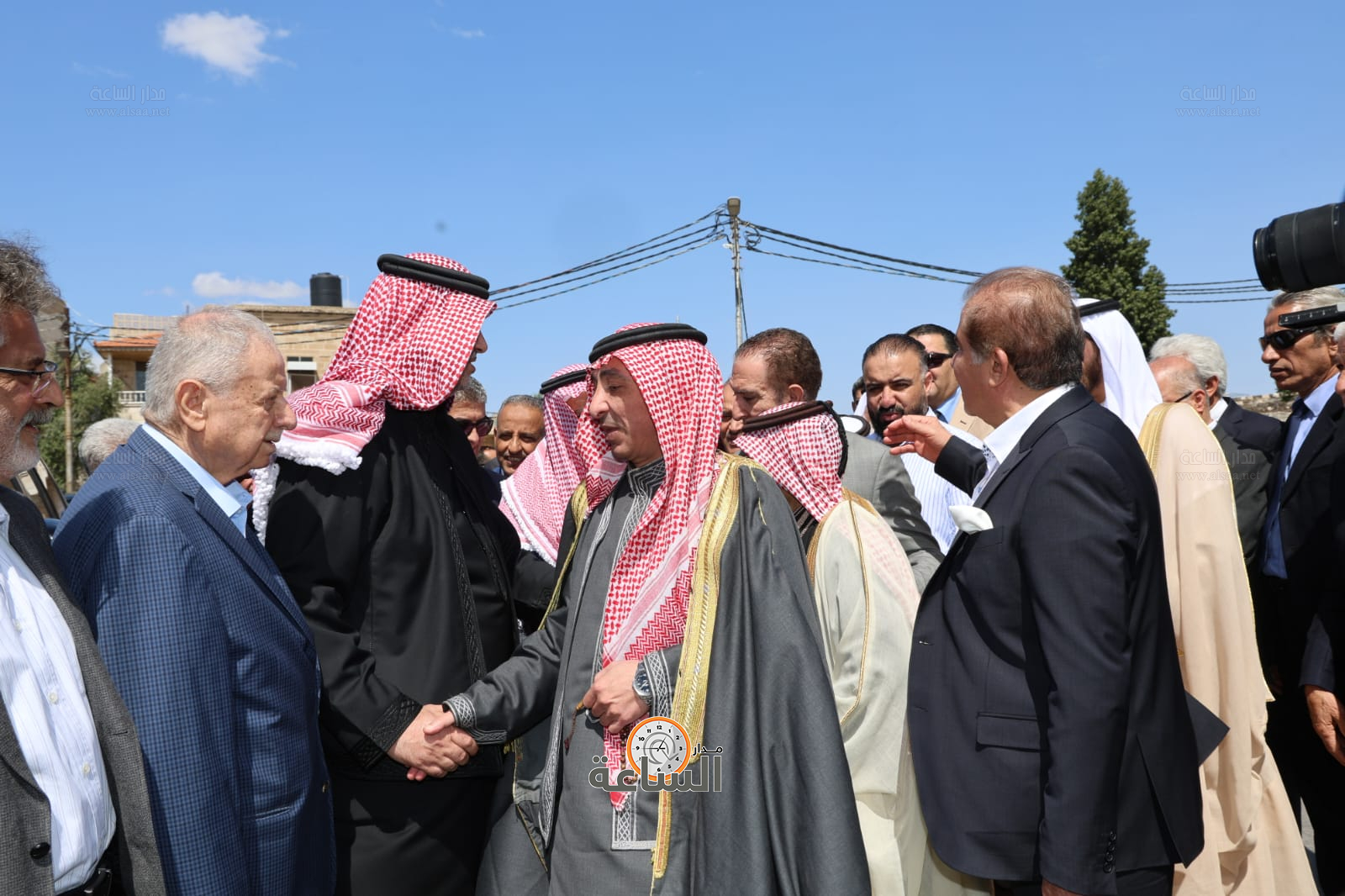 Madar Al-Saa Images 0.8684060853938051