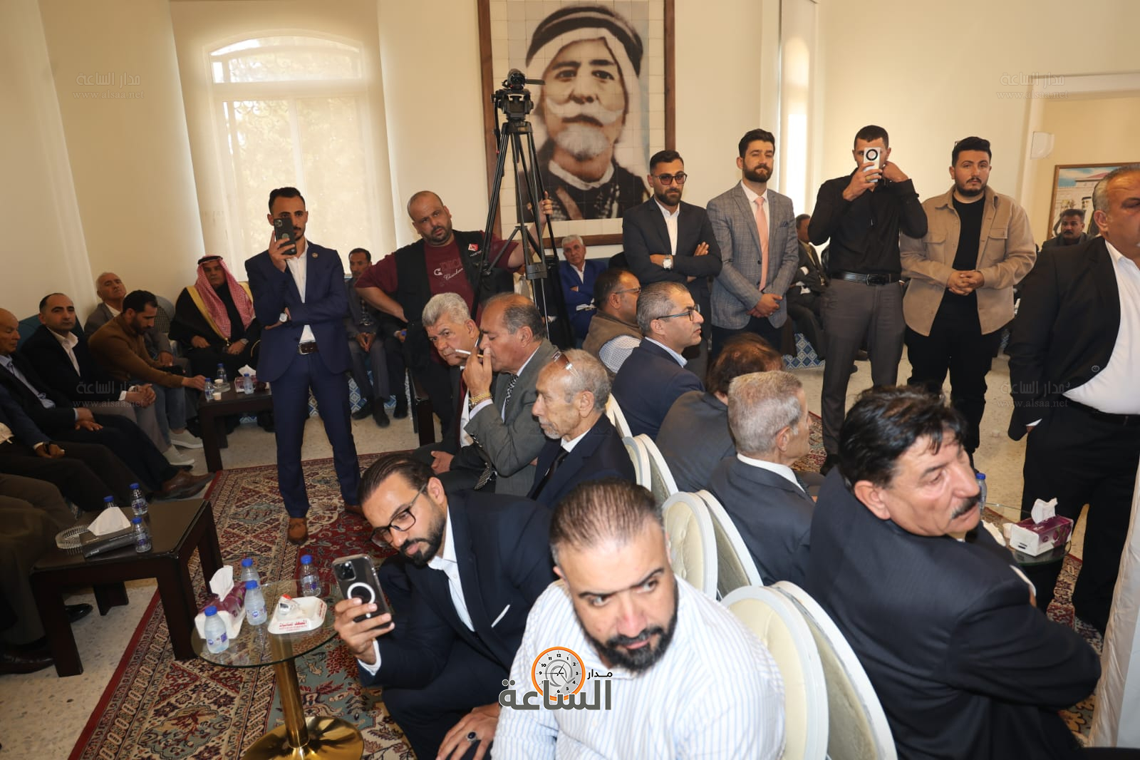 Madar Al-Saa Images 0.038301086865220046