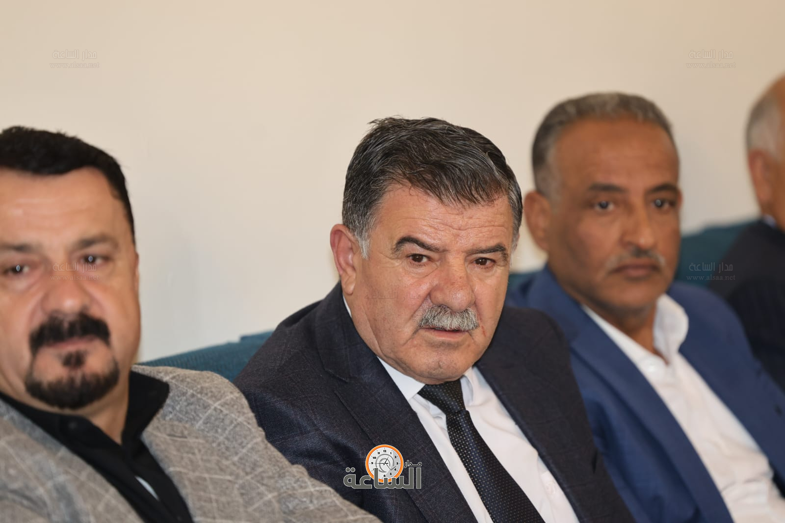 Madar Al-Saa Images 0.3782273912549077