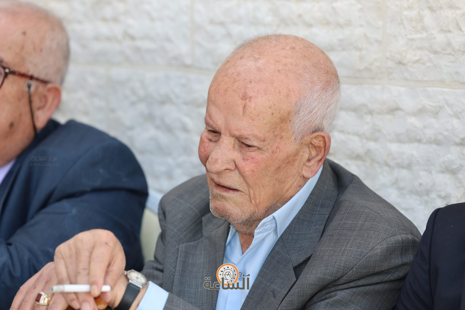 Madar Al-Saa Images 0.4338632775245299