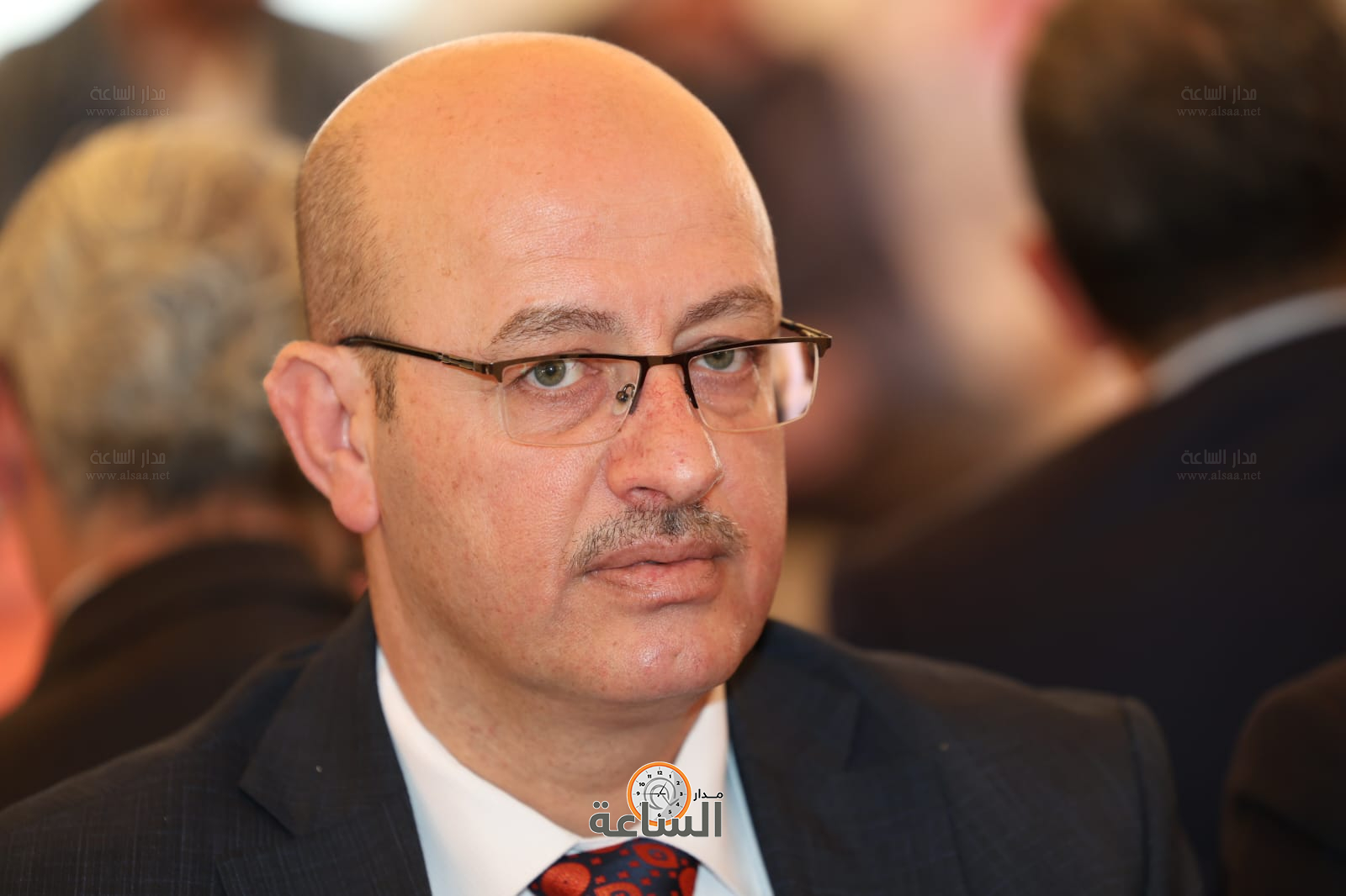 Madar Al-Saa Images 0.43860171377033397