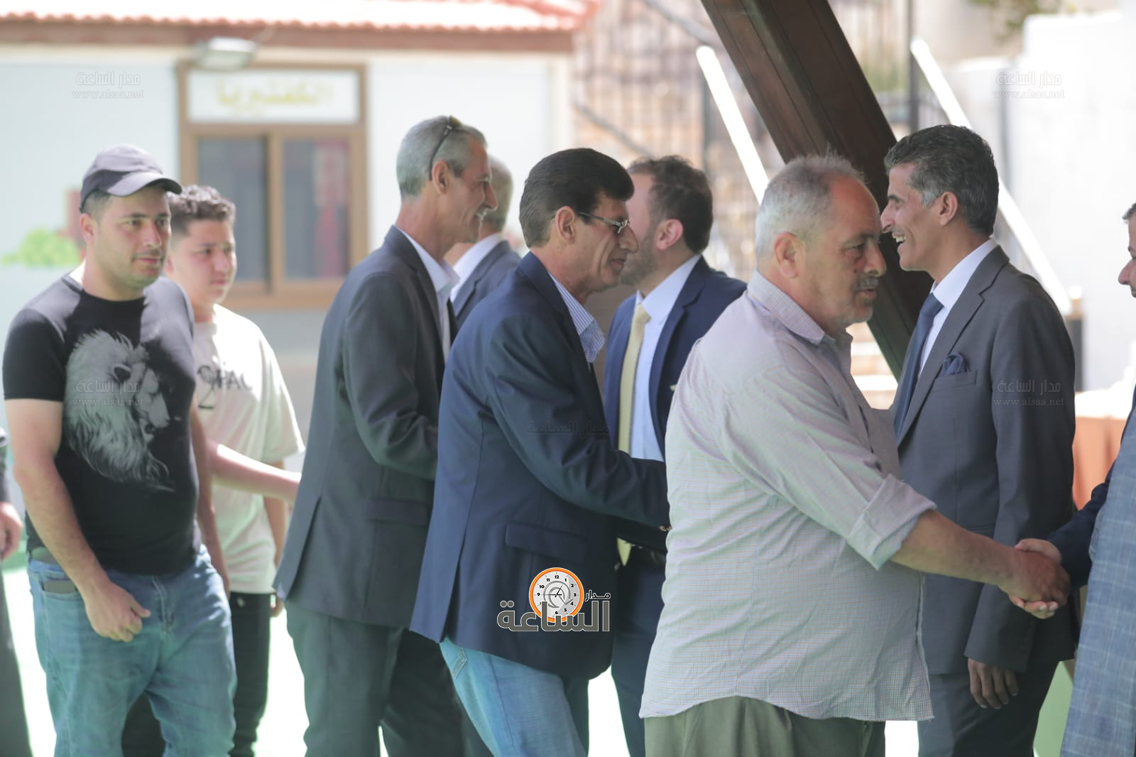 Madar Al-Saa Images 0.02563396233305304