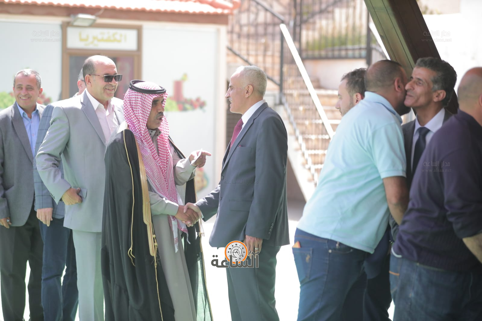 Madar Al-Saa Images 0.89297650909345