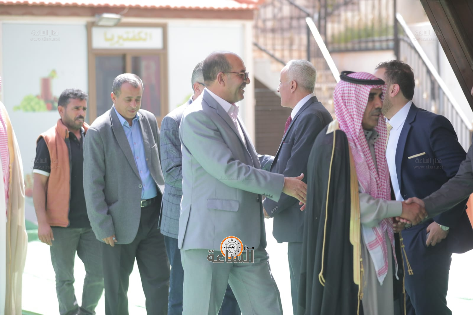 Madar Al-Saa Images 0.8398822304004556