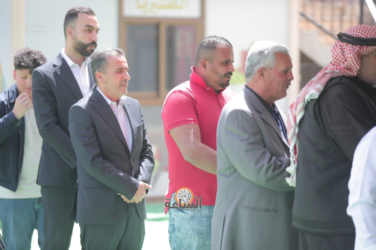 Madar Al-Saa Images 0.478331080905507