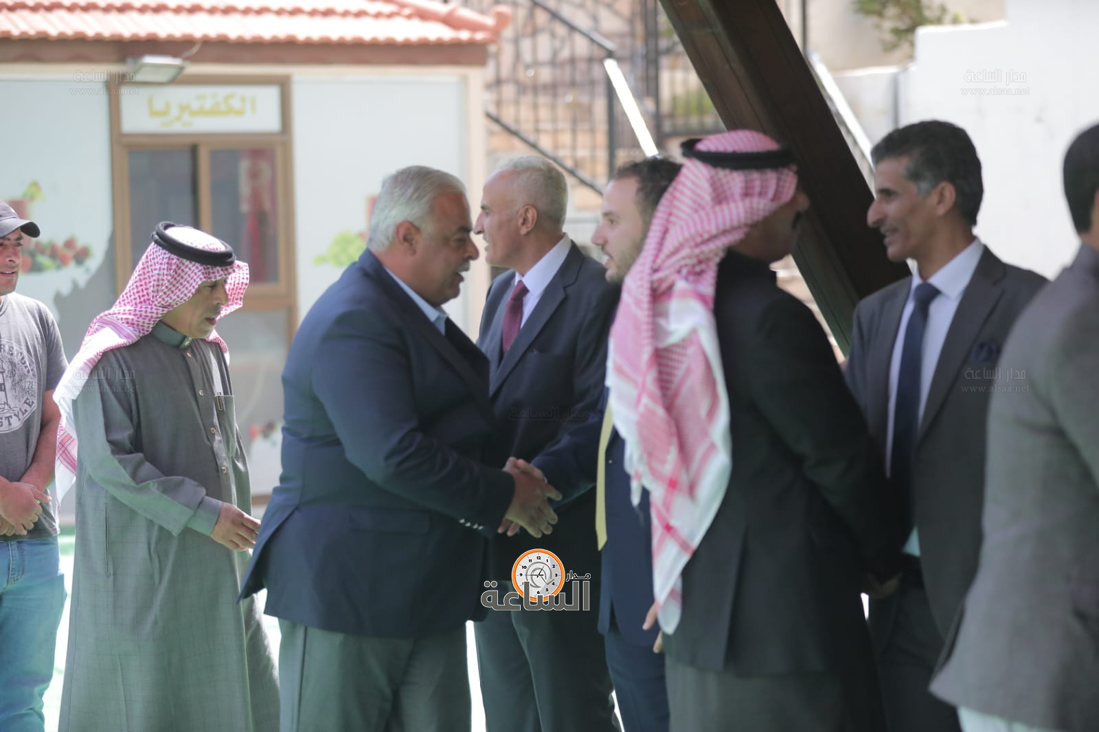 Madar Al-Saa Images 0.18679036929040382