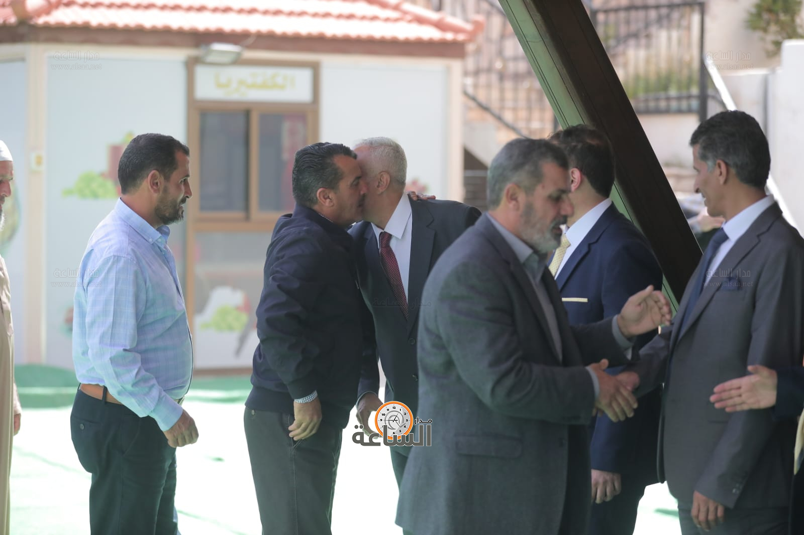 Madar Al-Saa Images 0.26442491344156815