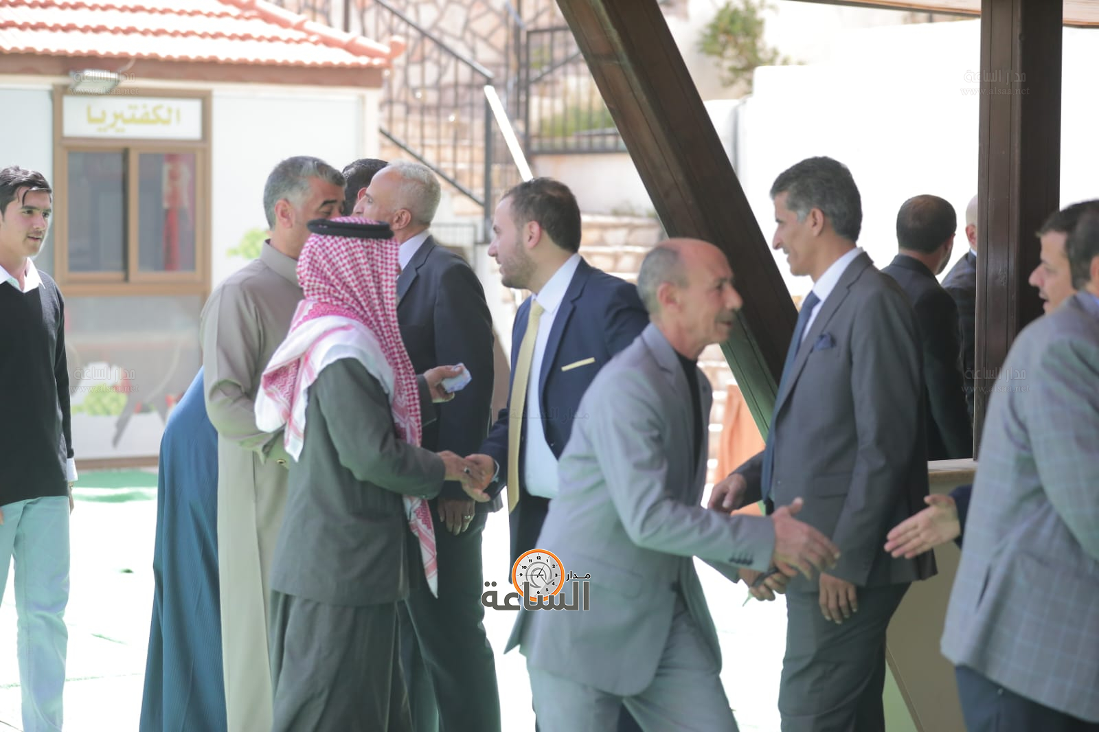 Madar Al-Saa Images 0.9593707771613498