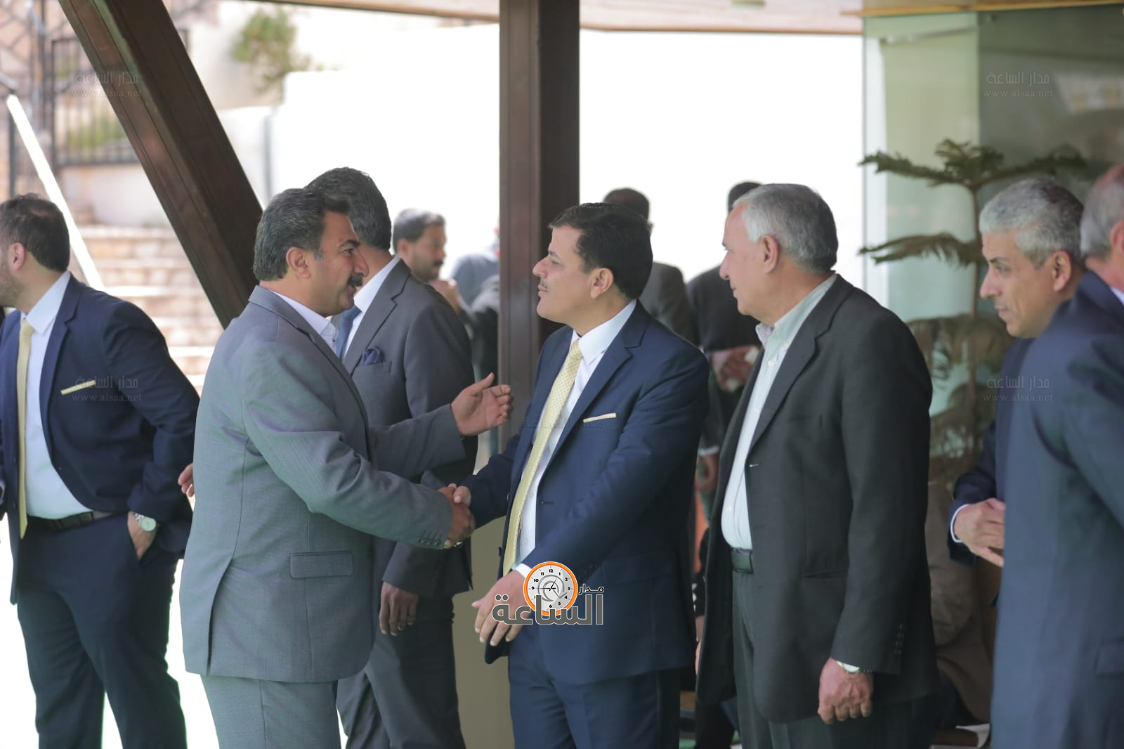 Madar Al-Saa Images 0.7045761644494744