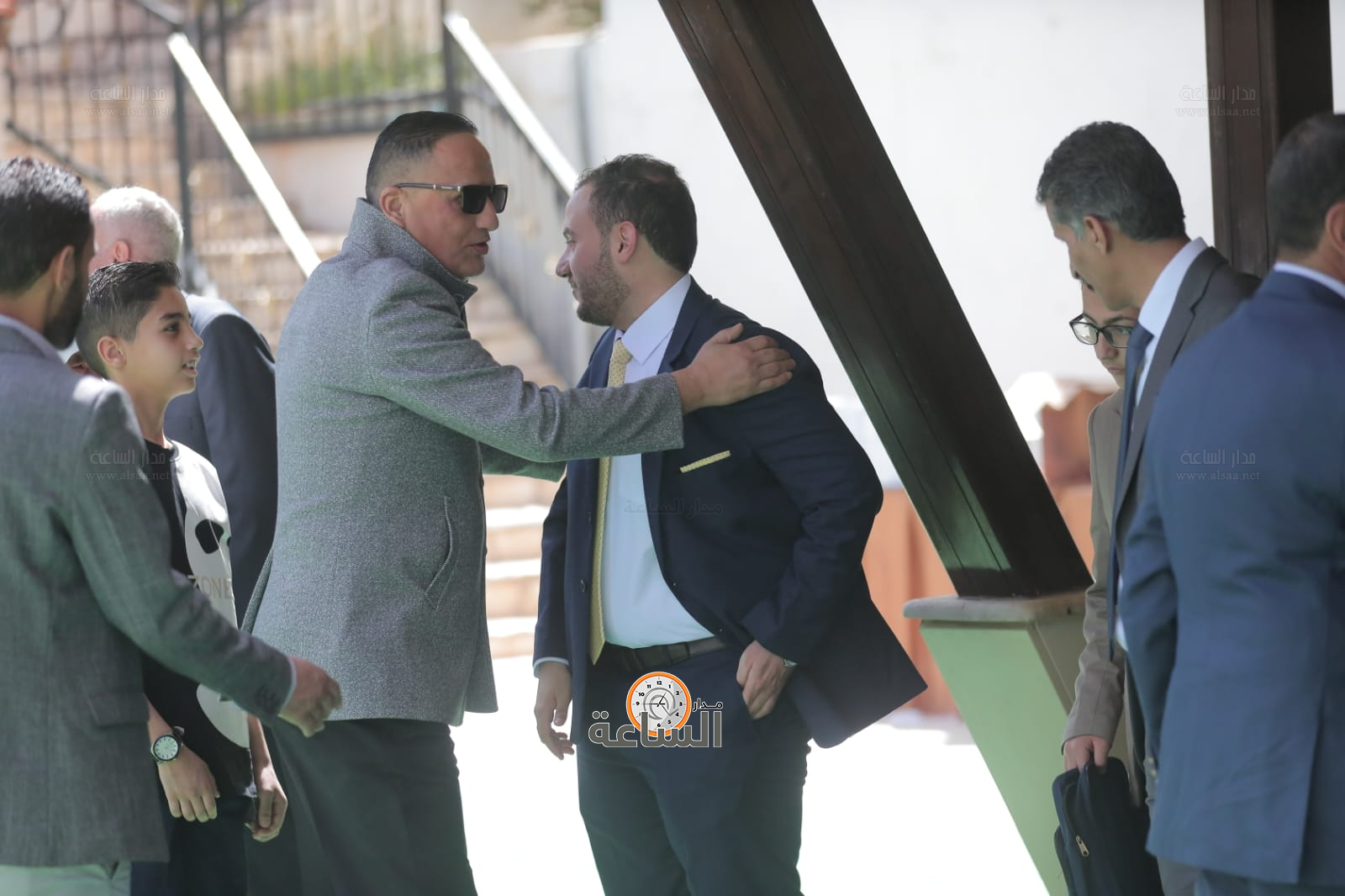 Madar Al-Saa Images 0.6734173781990789