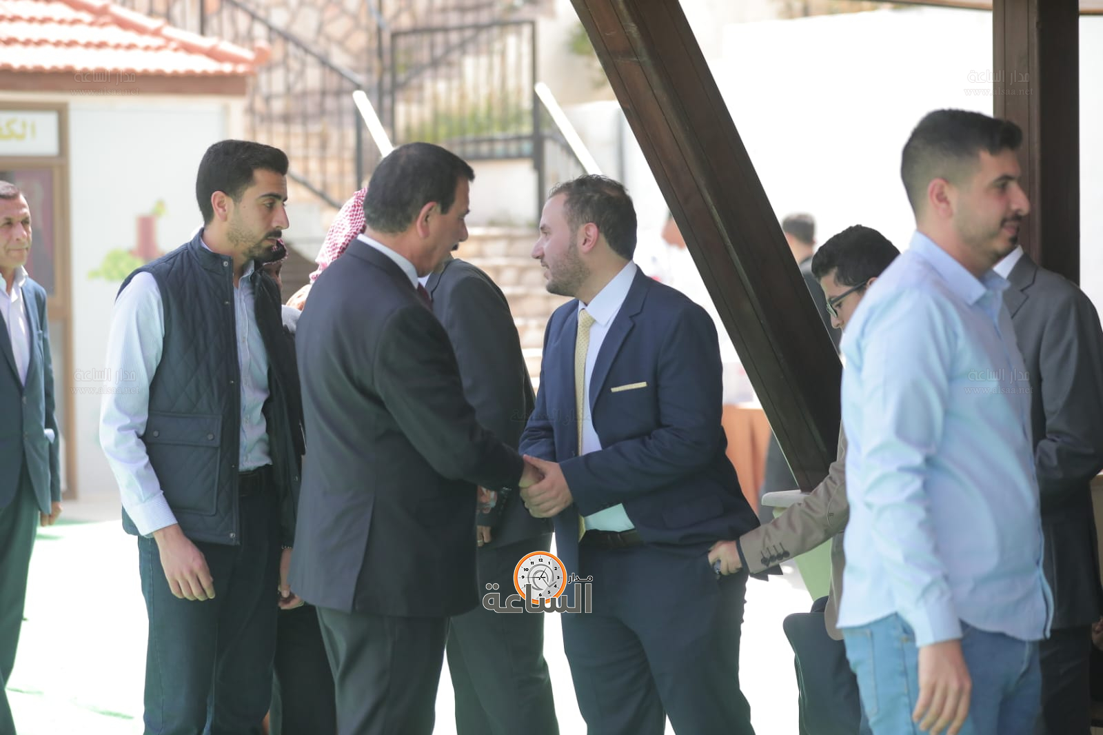 Madar Al-Saa Images 0.3269073991219593