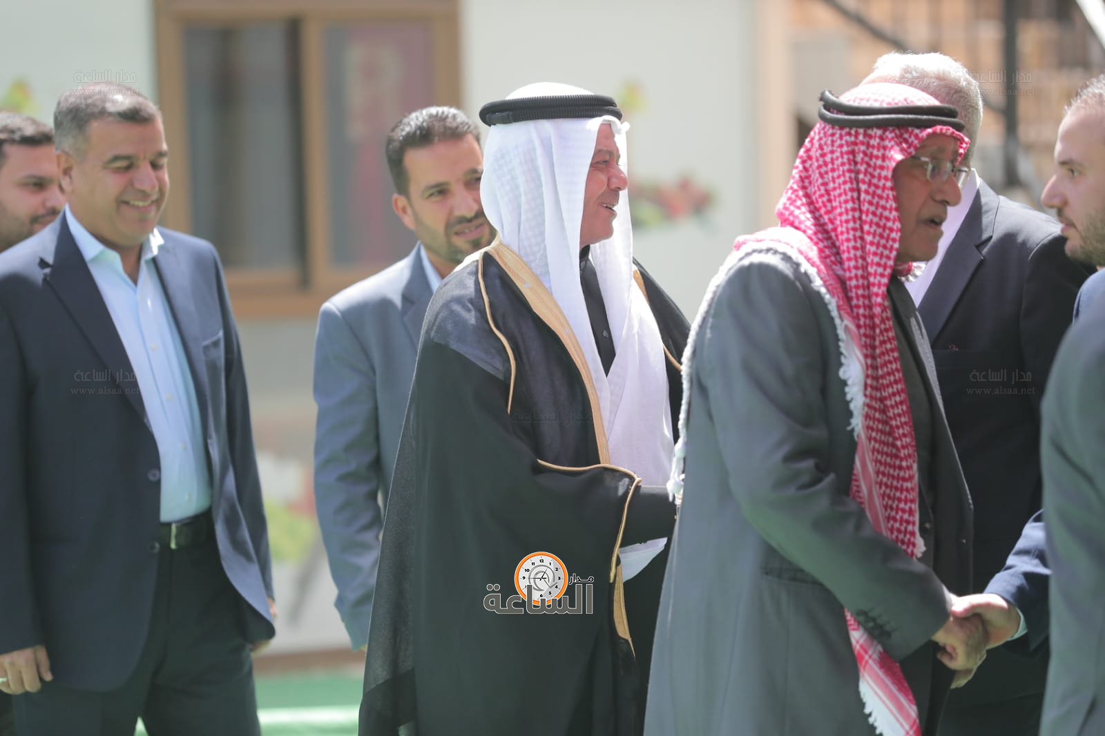 Madar Al-Saa Images 0.8659896855288391