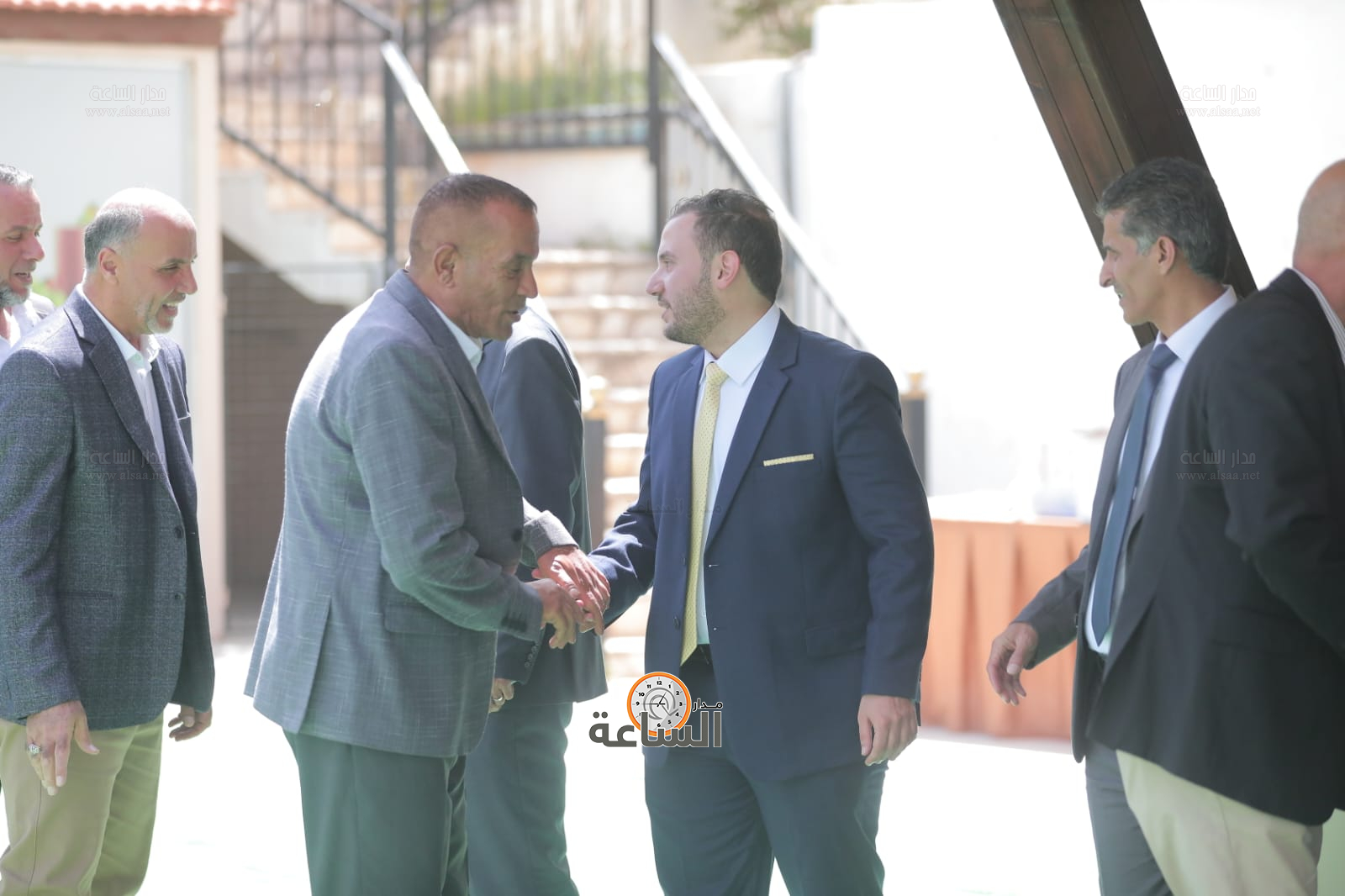 Madar Al-Saa Images 0.615990272952835