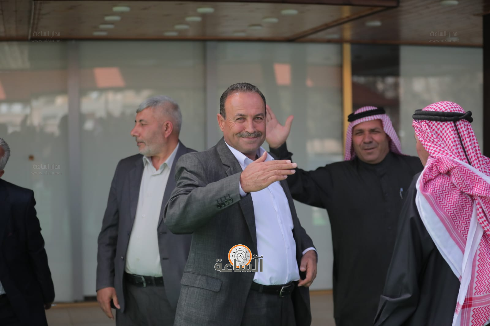 Madar Al-Saa Images 0.8657077847217889