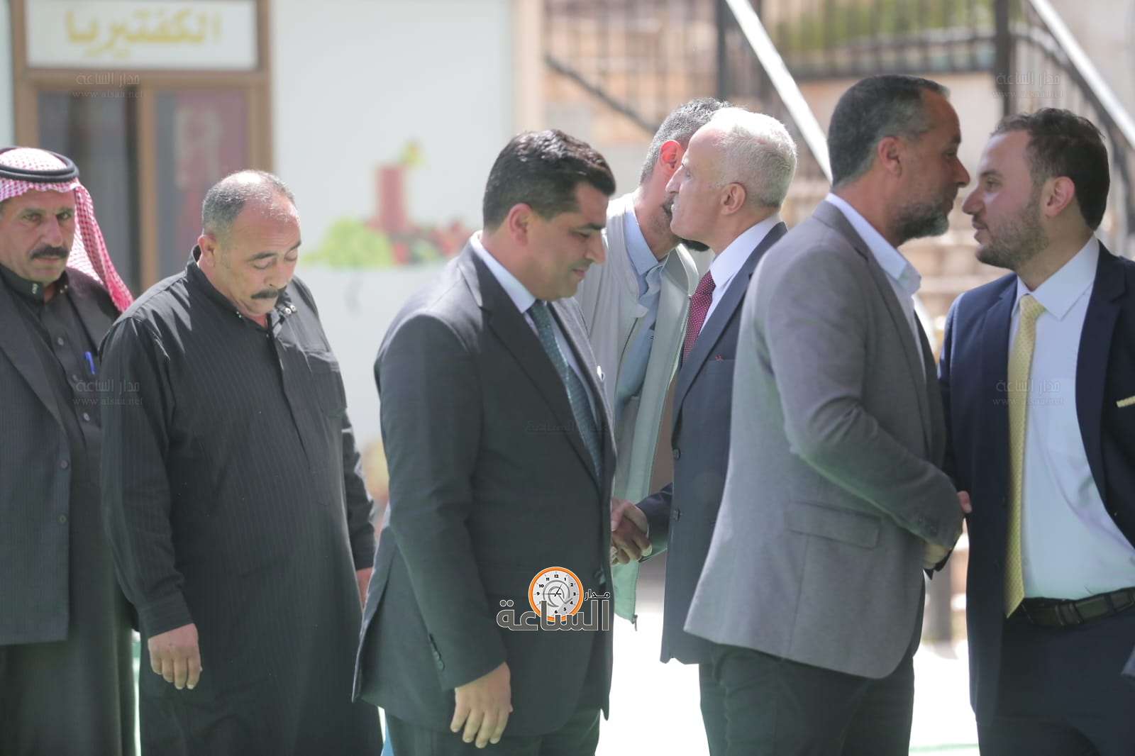 Madar Al-Saa Images 0.0440742153181799