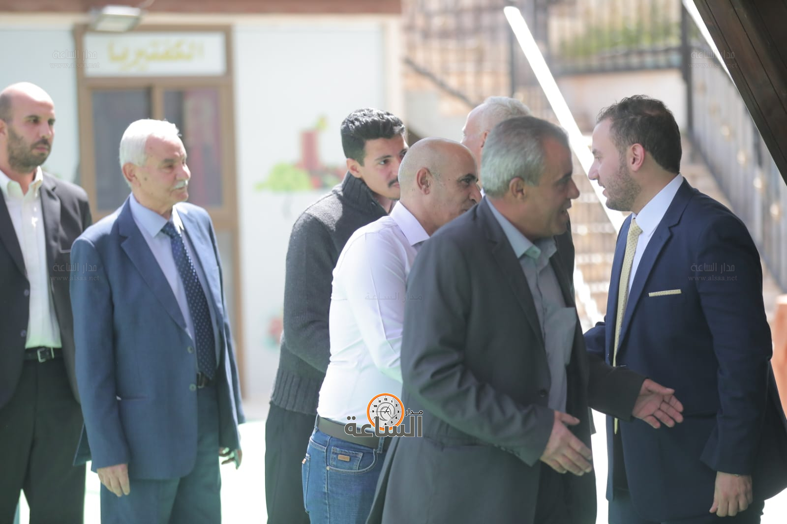 Madar Al-Saa Images 0.09059744441500794