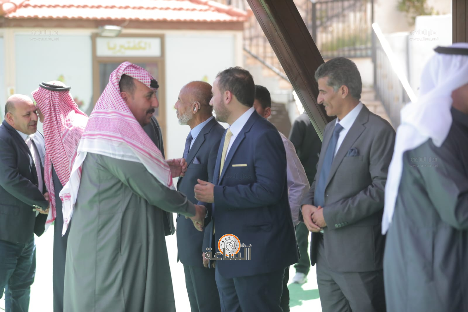 Madar Al-Saa Images 0.44814506374775953