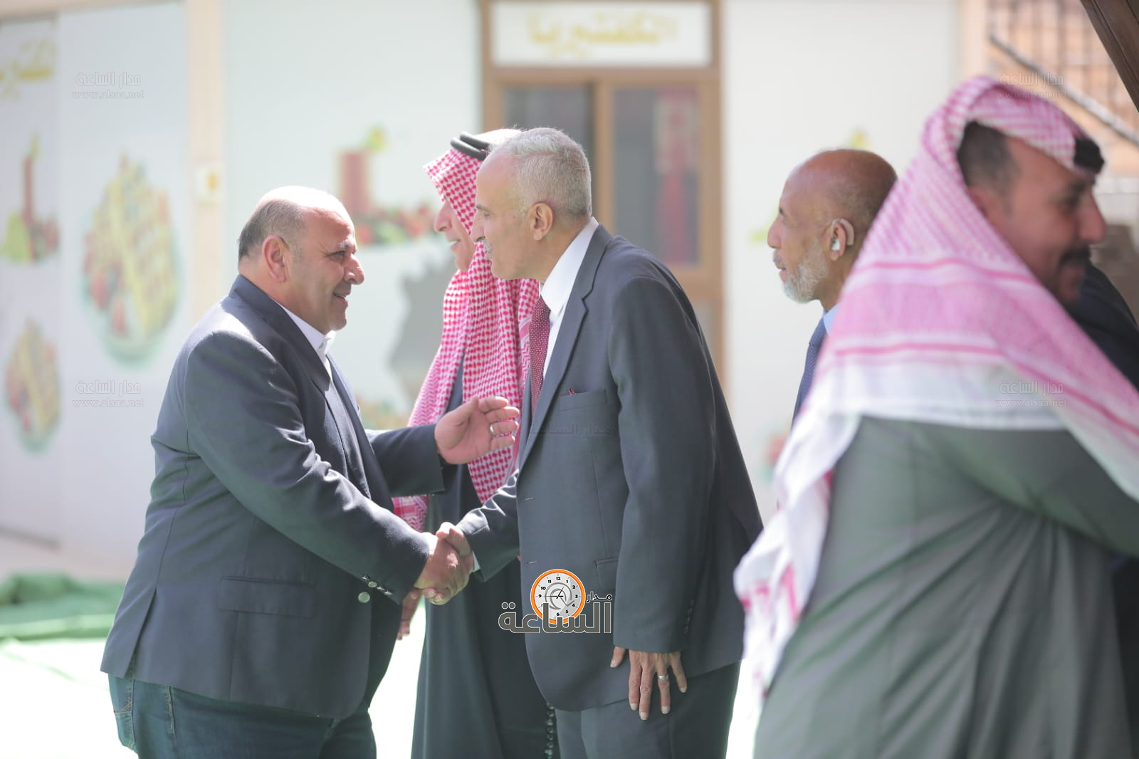 Madar Al-Saa Images 0.08344709008317919