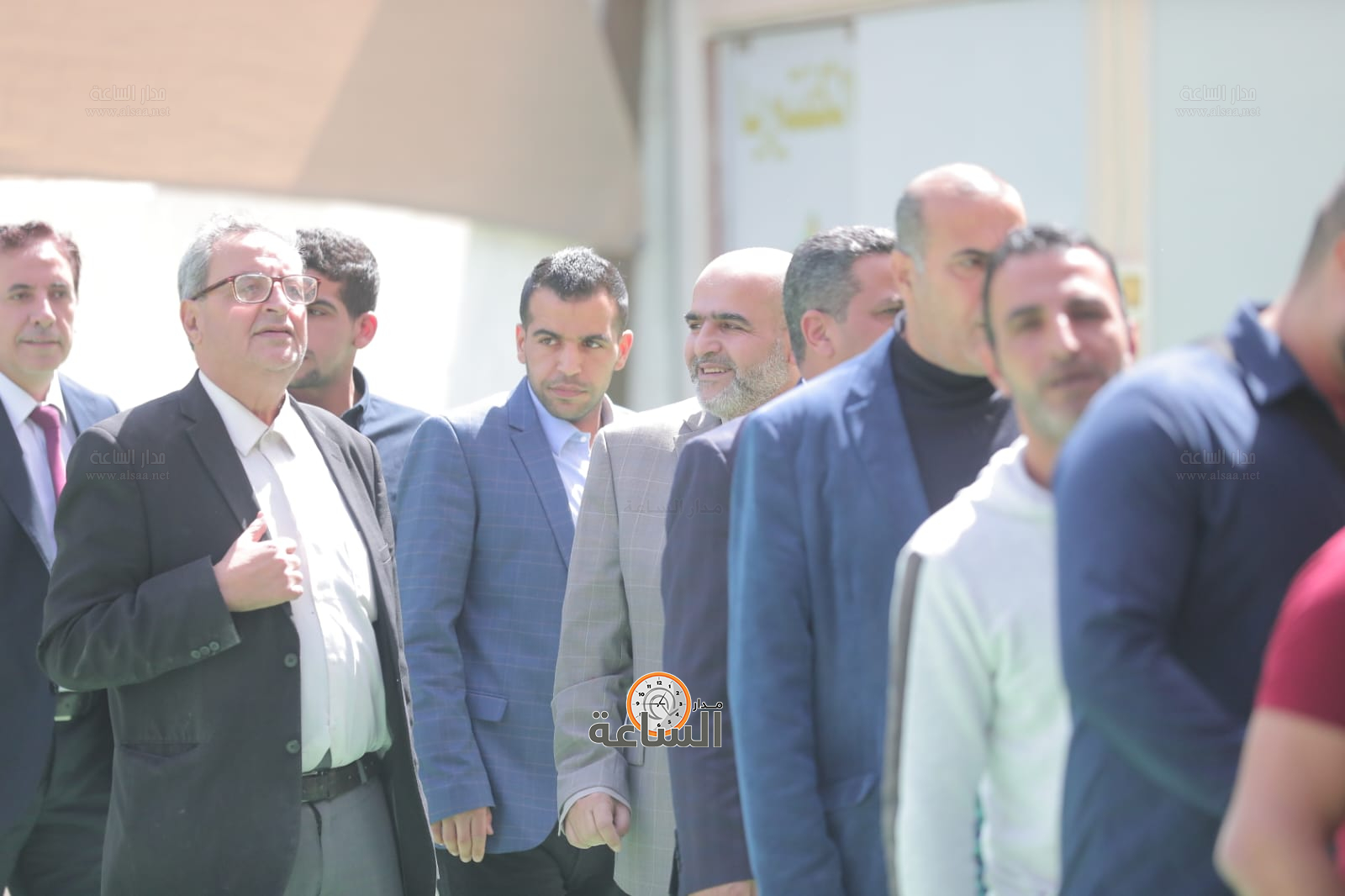 Madar Al-Saa Images 0.6910903309915035