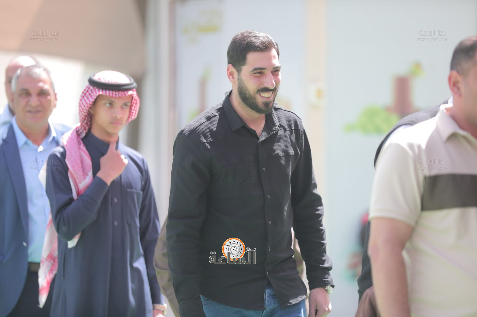 Madar Al-Saa Images 0.12551056356231793