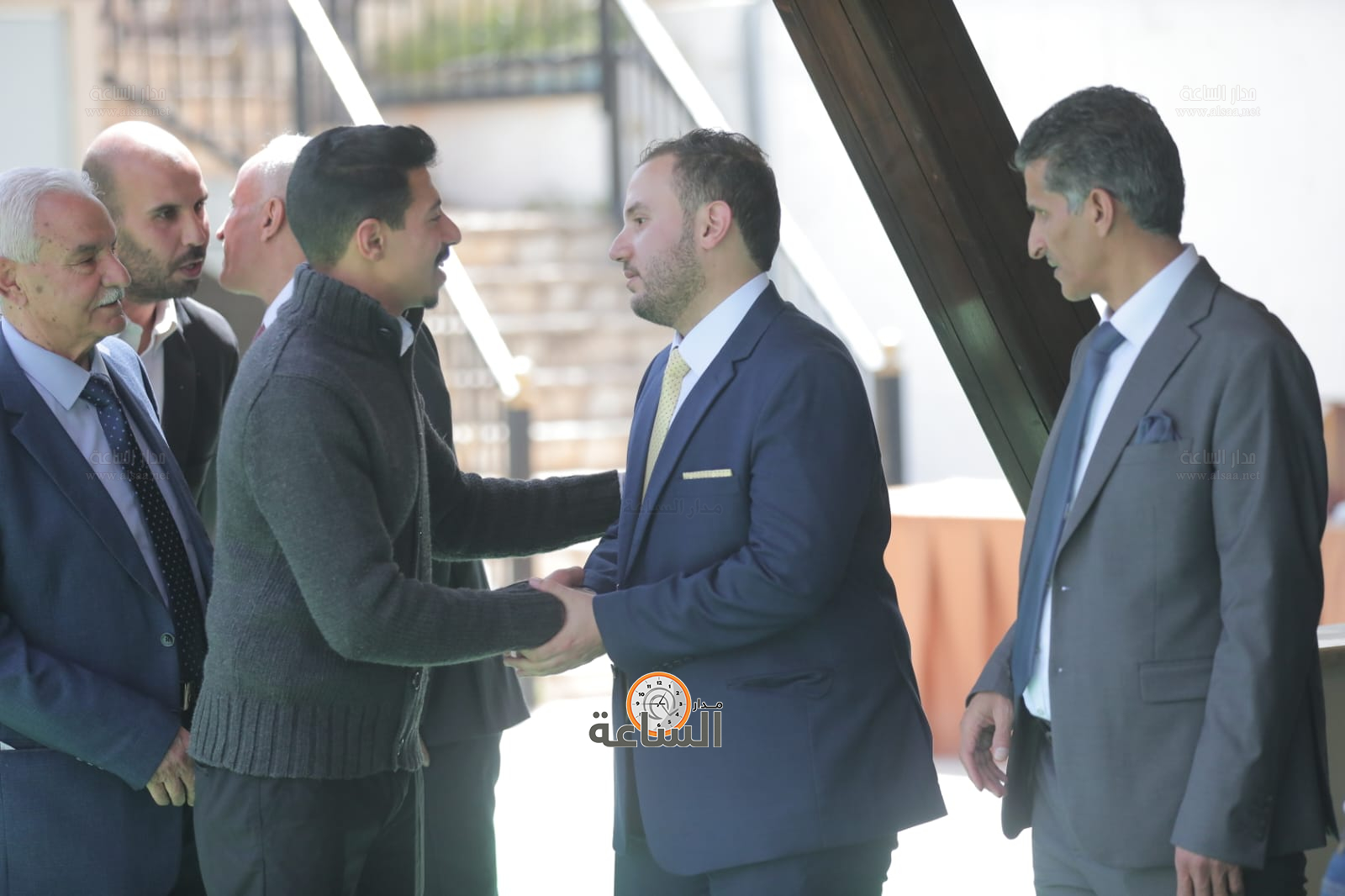 Madar Al-Saa Images 0.4896512701536788