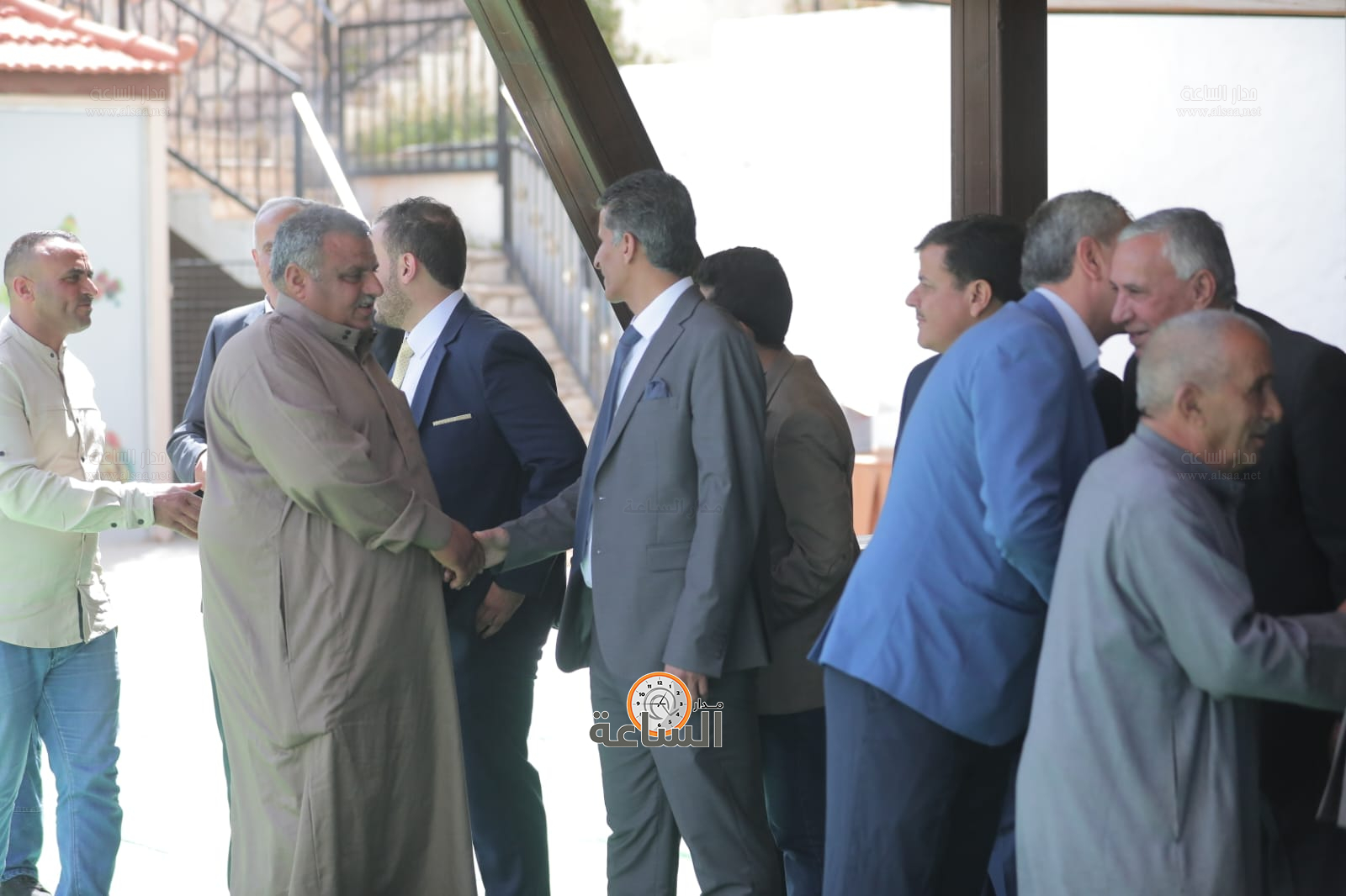 Madar Al-Saa Images 0.32762742529590105