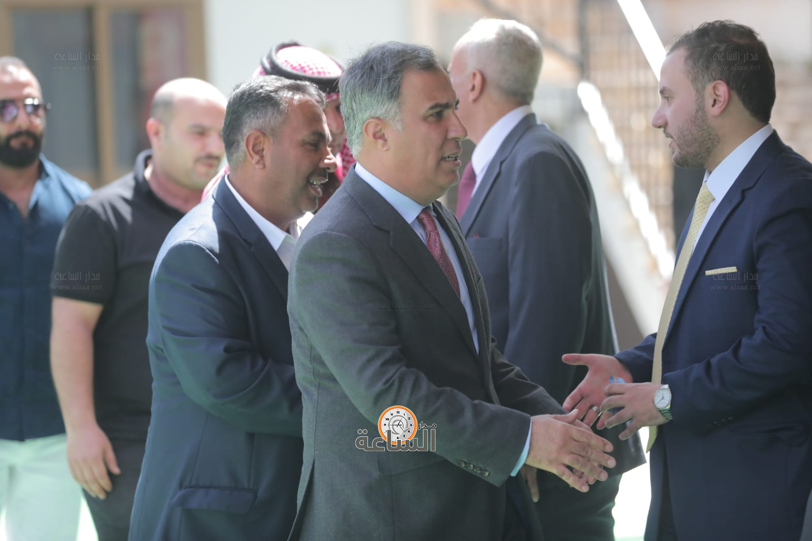 Madar Al-Saa Images 0.7847140772840817