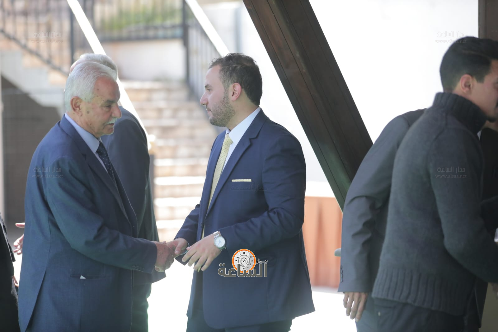 Madar Al-Saa Images 0.2133593178864881