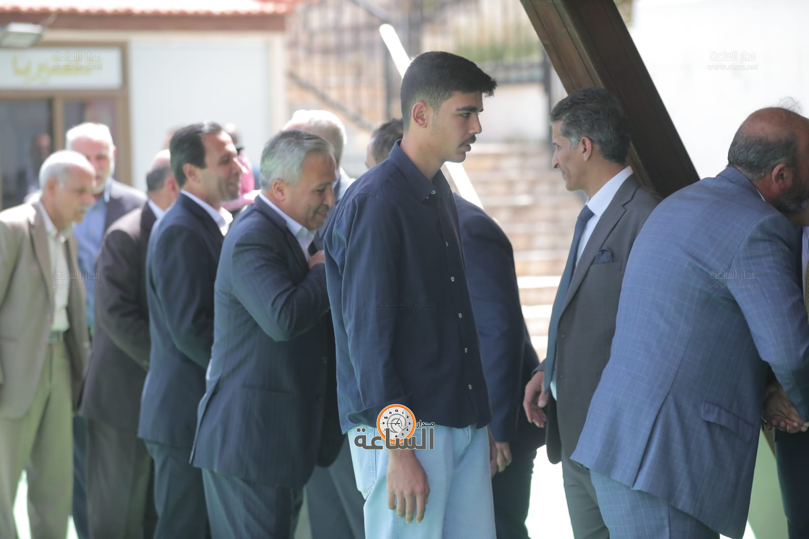 Madar Al-Saa Images 0.7313035968357366