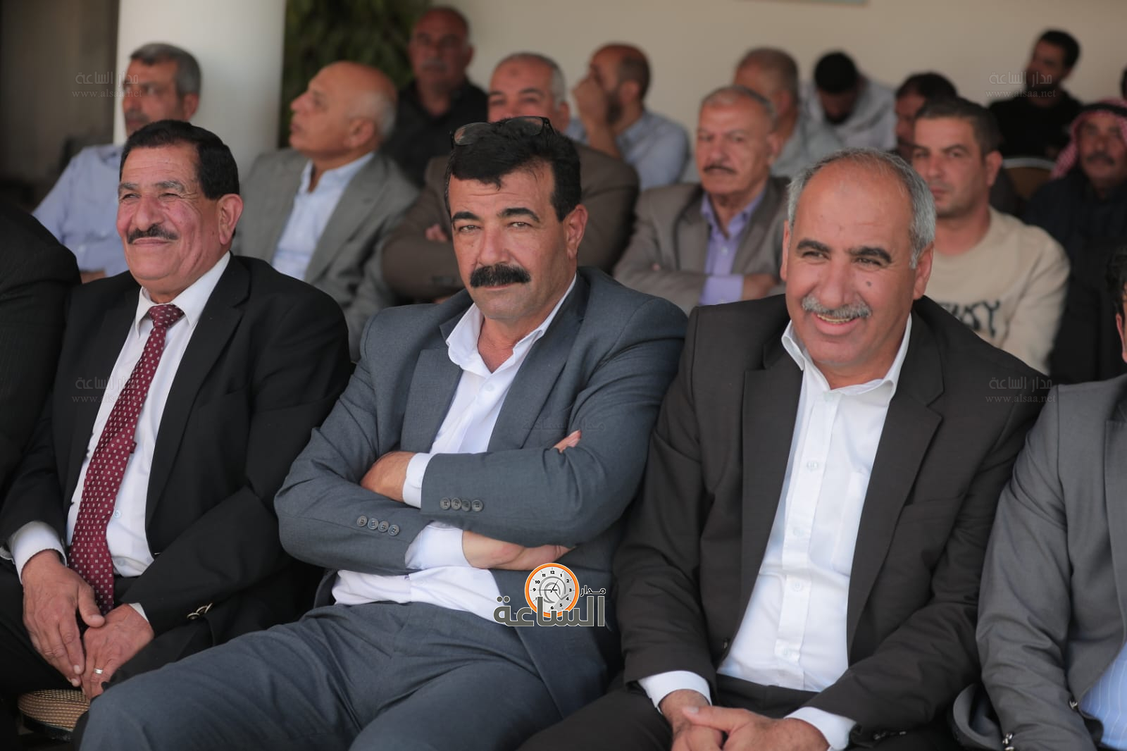 Madar Al-Saa Images 0.8786546139920366