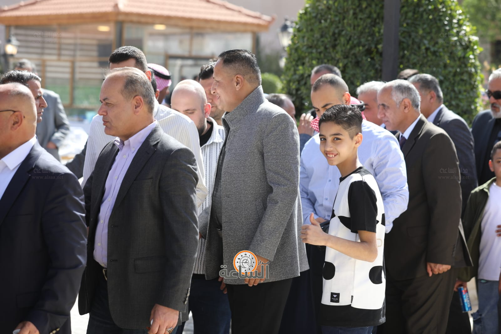 Madar Al-Saa Images 0.7600777250713144