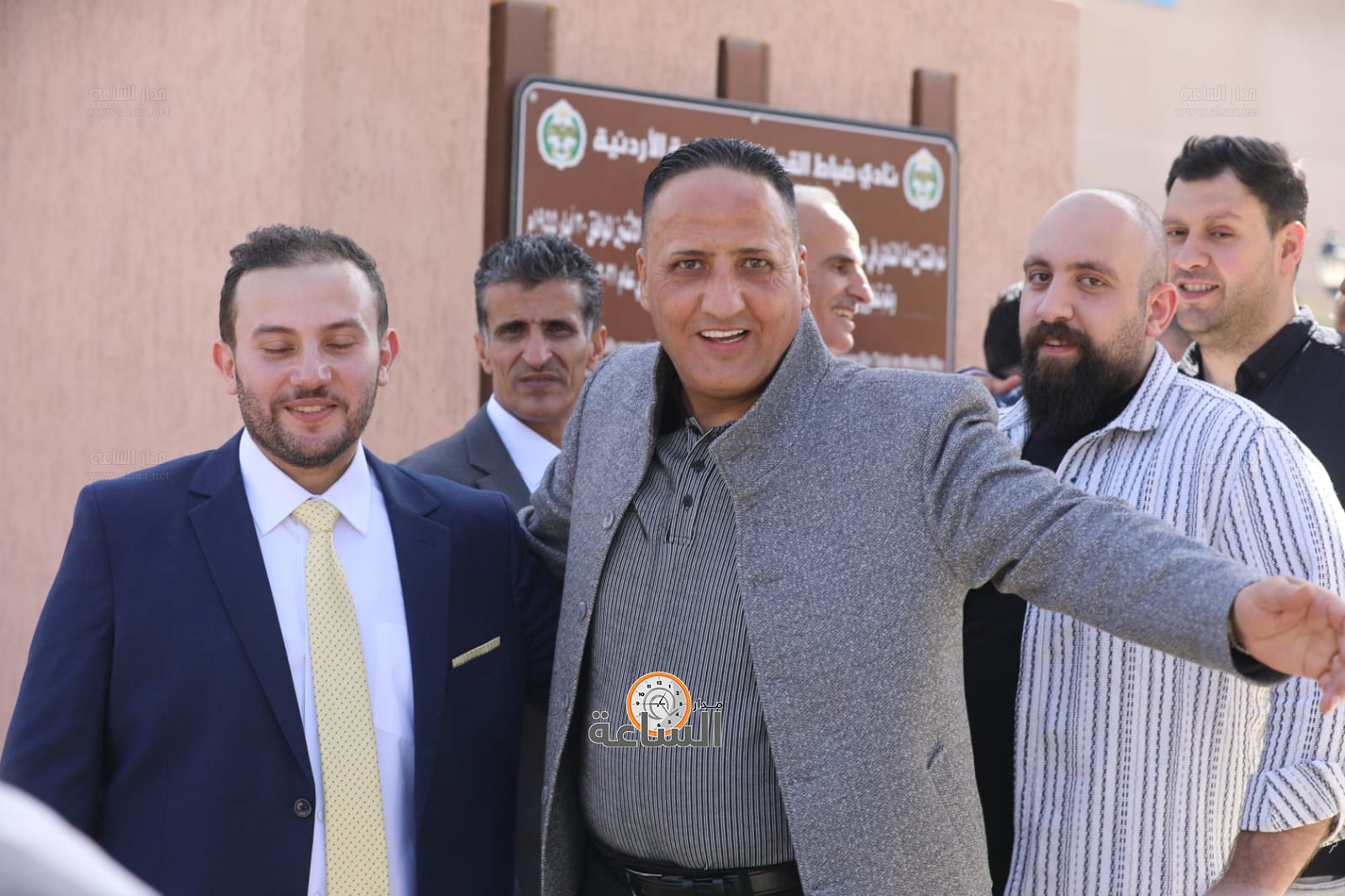 Madar Al-Saa Images 0.8682966320835654