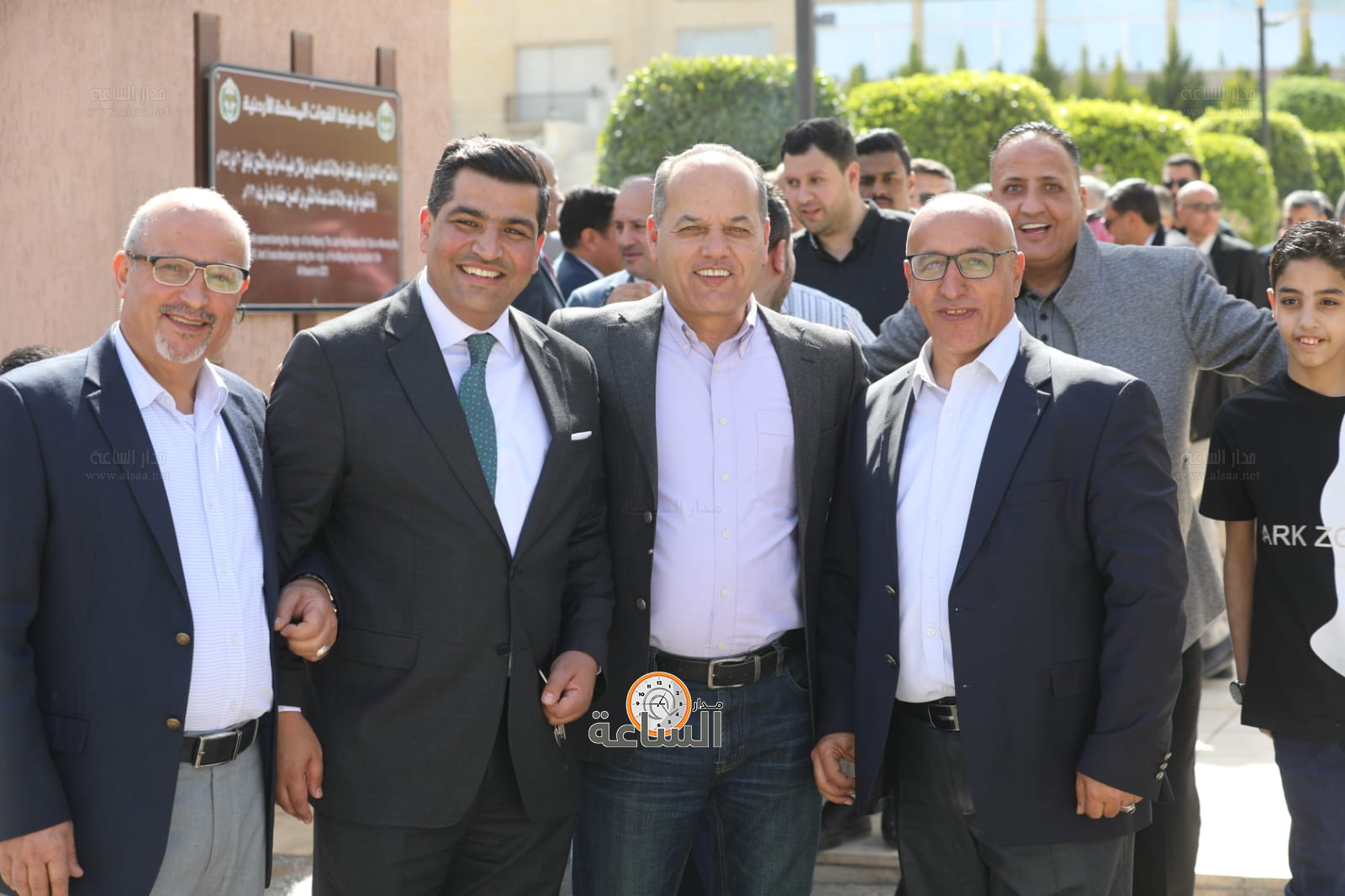 Madar Al-Saa Images 0.13381108190039503