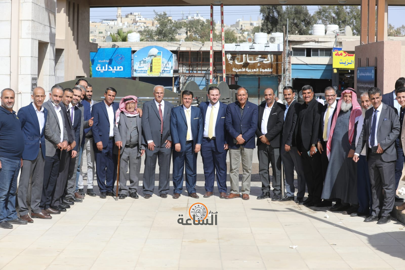 Madar Al-Saa Images 0.8198166619456659